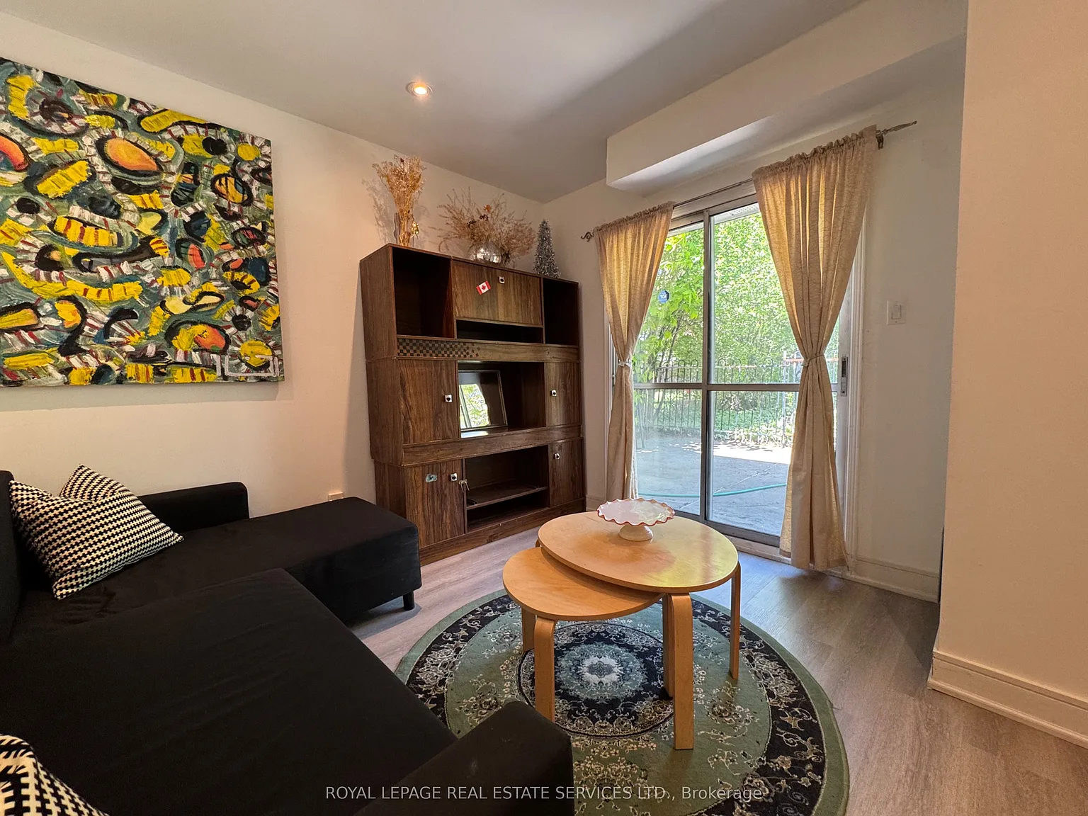 2 bed, $1,800 — Photo 3
