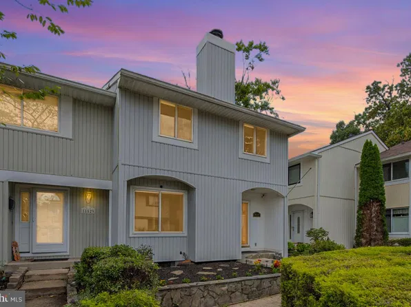 18527 Eagles Roost Dr, Germantown, MD 20874