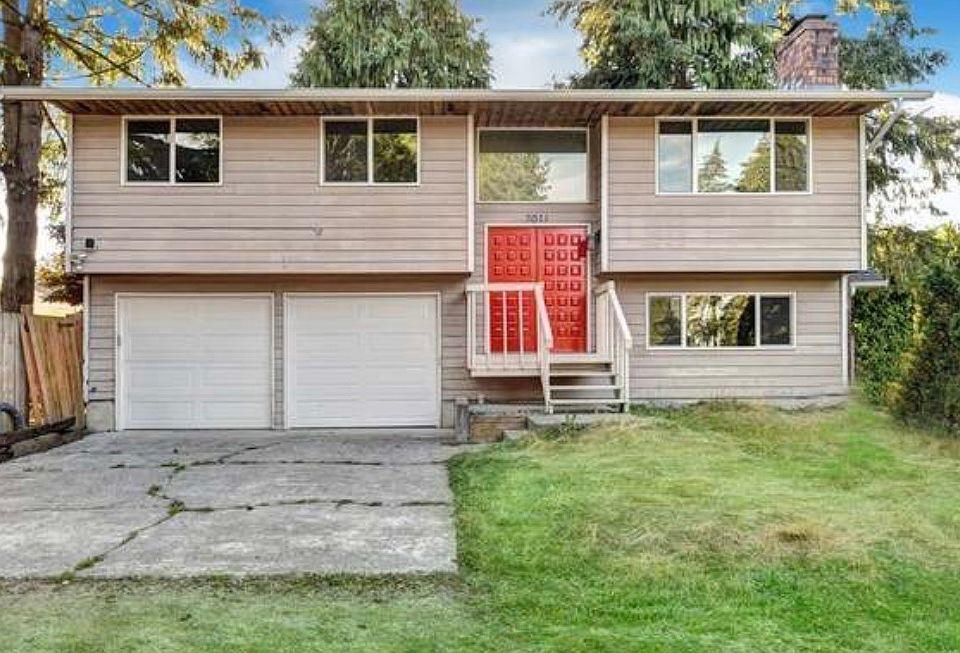 1st image of 3011 132nd St SE