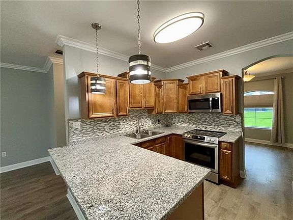 4th image of 1412 Windsor St #2-A