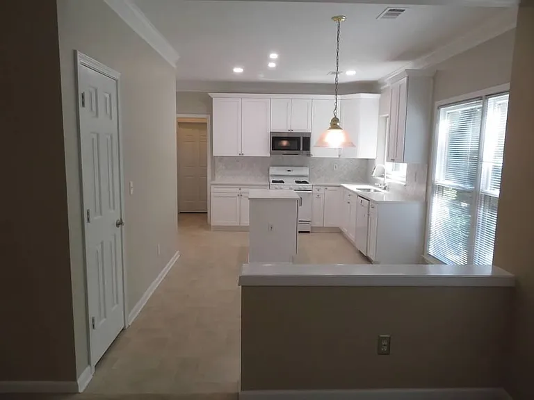 Kitchen / Breakfast