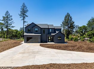 4324 Parker Hill Rd, Santa Rosa, CA 95404