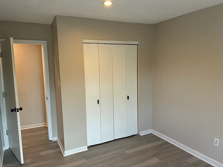 3424 Sutherland Dr — Photo 17