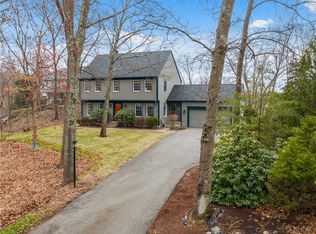 20 Barberry Hill Rd, Cumberland, RI 02864