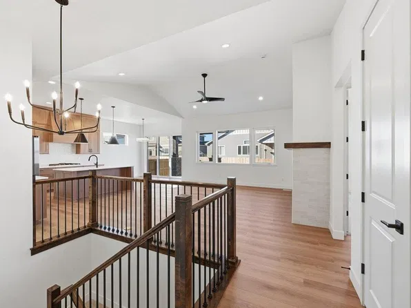 863 Clydesdale Dr, Windsor, CO 80550