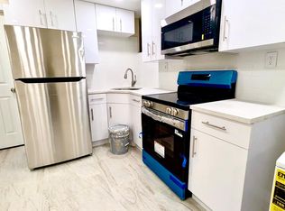 146-27 230th St #1, Springfield Gardens, NY 11413