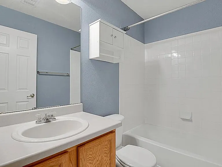 19030 E 58th Ave — Photo 18