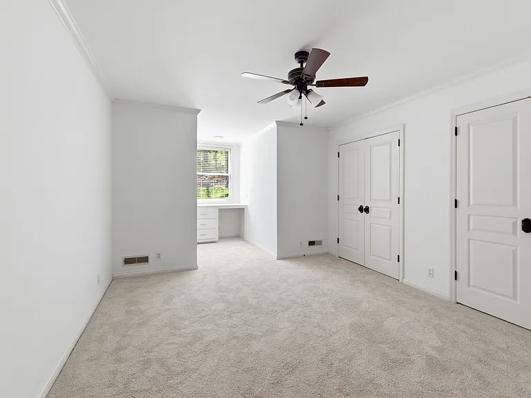710 Ashley Run — Photo 29