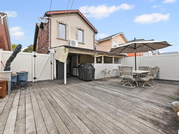 1836 72nd Street image 28 of 31