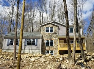 213 Highland Ave, Newton, NJ 07860