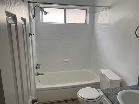 5th image of 8371 Northgate Ave APT 19