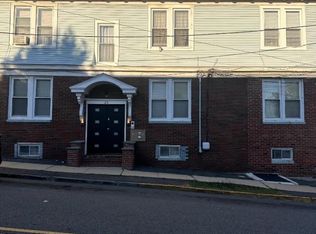 25 Union Pl #1L, Irvington, NJ 07111