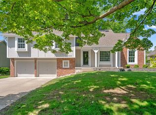 10500 Noland Rd, Overland Park, KS 66215