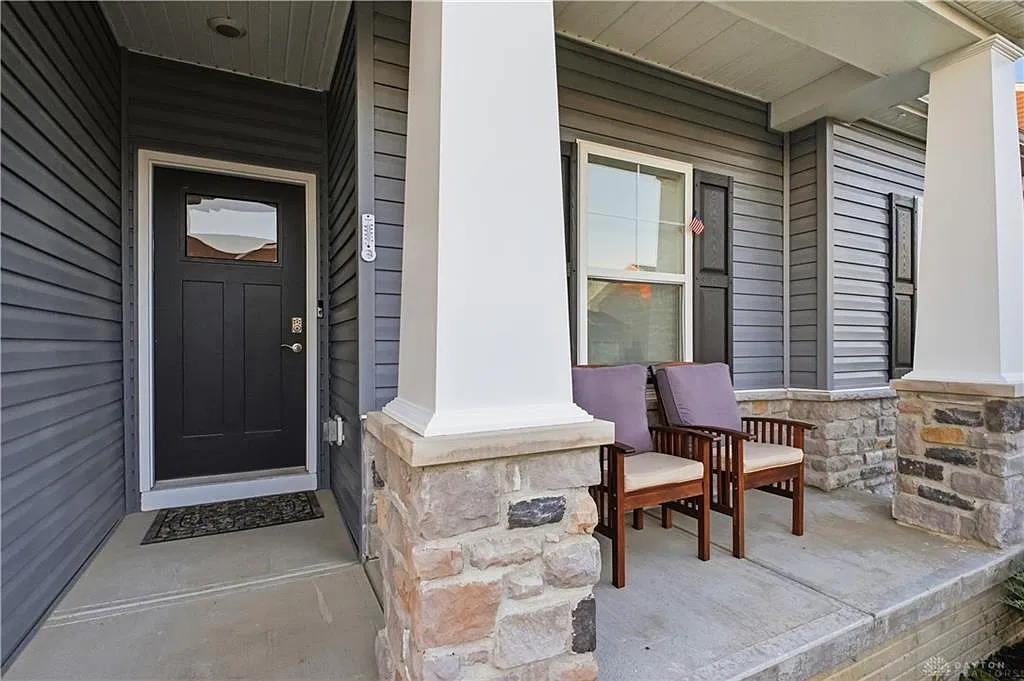 3 bed, 2.0 bath, 1790 sqft, $2,500 — Photo 4