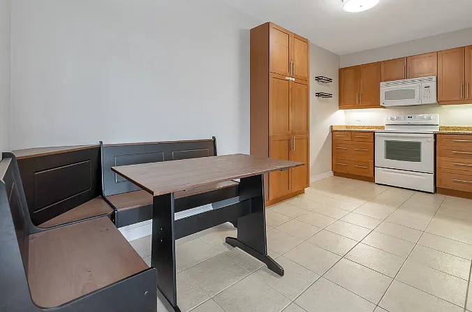 500 Mapleview Dr W #309 — Photo 7