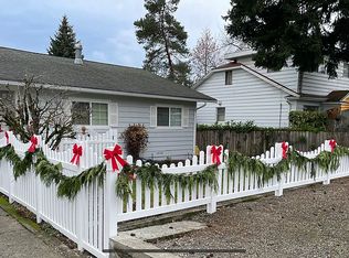 1035 SW 117th St, Burien, WA 98146