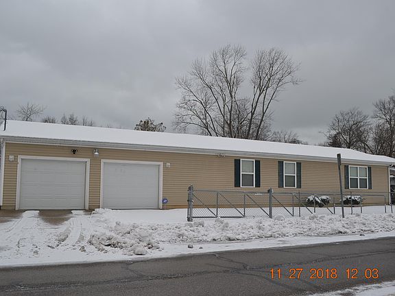 3rd image of 740 Buss Ave