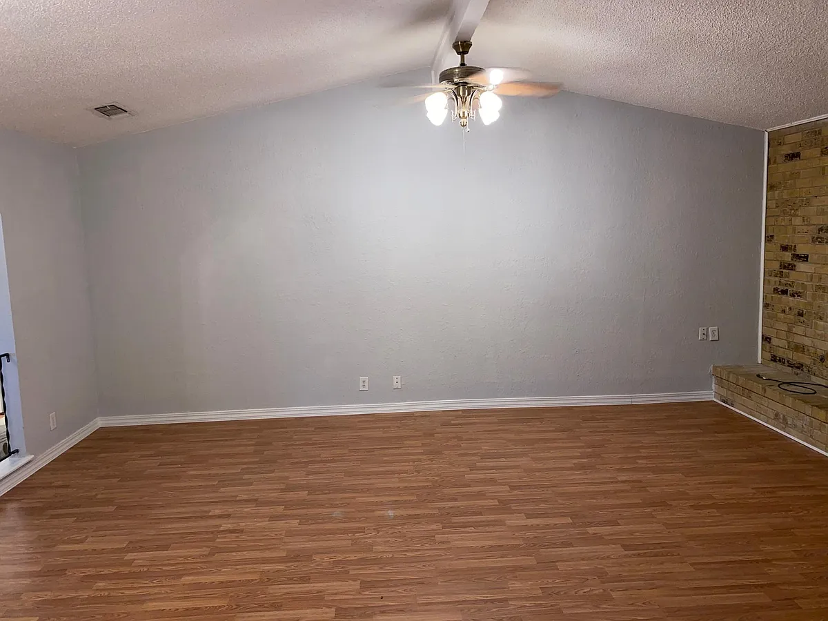 Living area - 3233 Bordeaux St