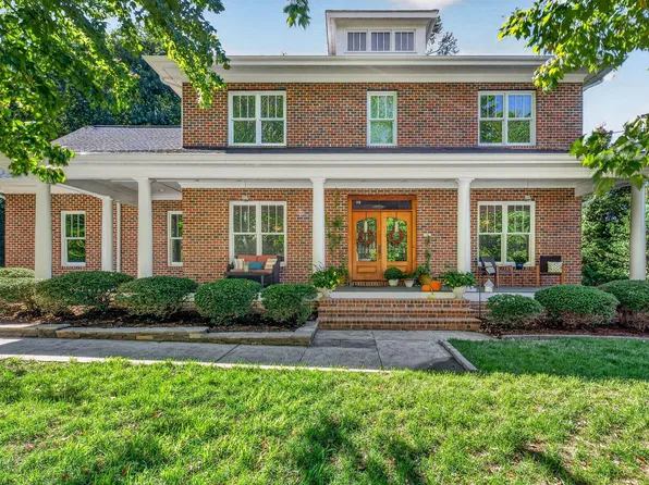 6121 Wilkinsburg Rd, Raleigh, NC 27612