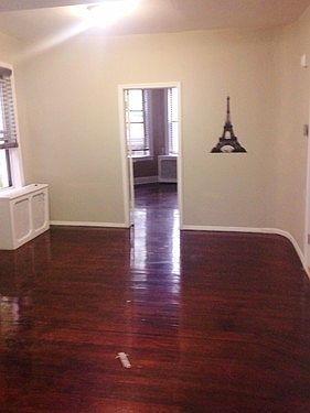 3rd image of 2563 48th St #2