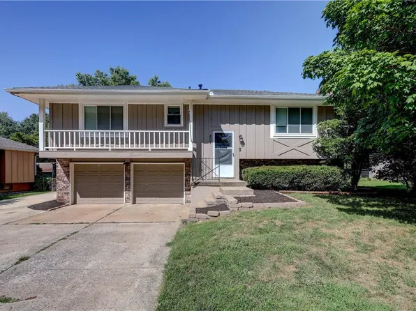 407 SE Moreland School Rd, Blue Springs, MO 64014