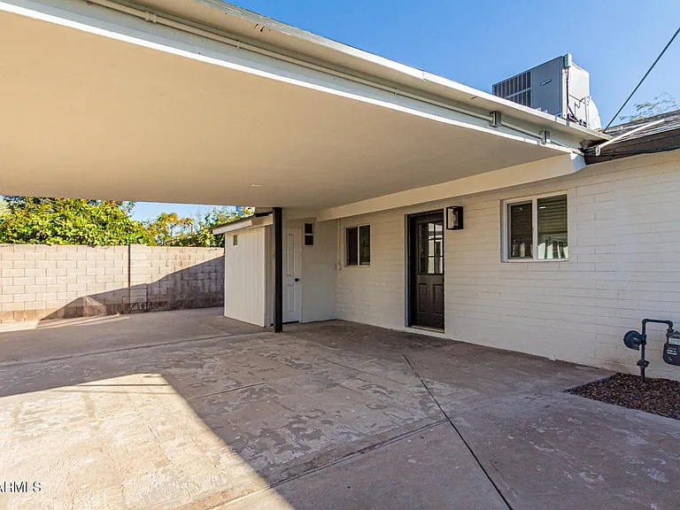 818 W Elna Rae St — Photo 23