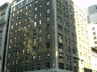 171 W 57th St APT 2C, New York, NY 10019