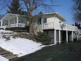 1st image of 222 Parkview Dr