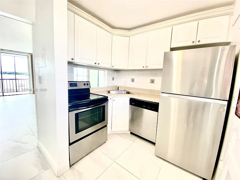 2920 Point East Dr #N611 — Photo 7