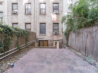 39 W 16th St APT 1R, New York, NY 10011