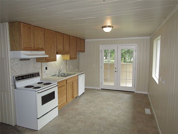 5th image of 20504 70th St E