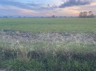 607 Longhorn Trl, Angleton, TX 77515