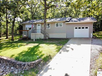 31782 Clearpool Ave, Warsaw, MO, 65355