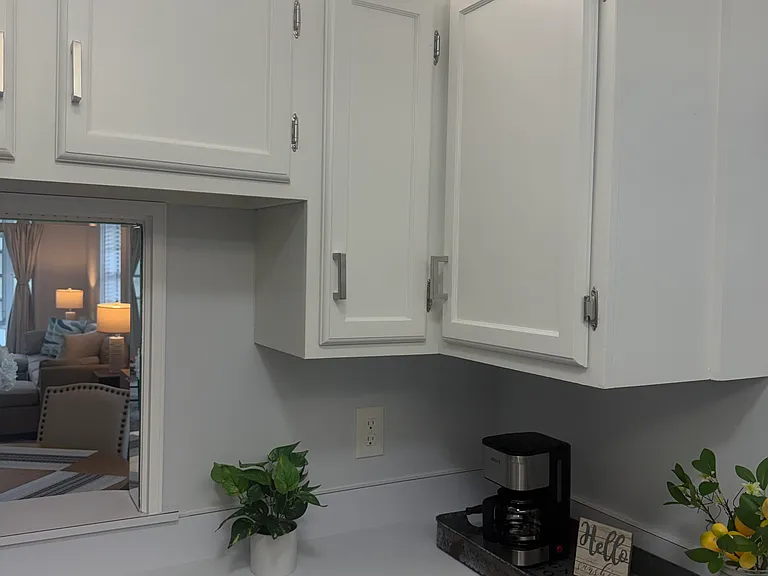 75 Royal Oak Ct #201 — Photo 7