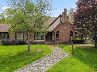 5812 Lamplighter Dr, Girard, OH