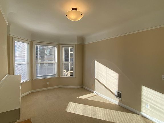 2nd image of 428 Cole St #4