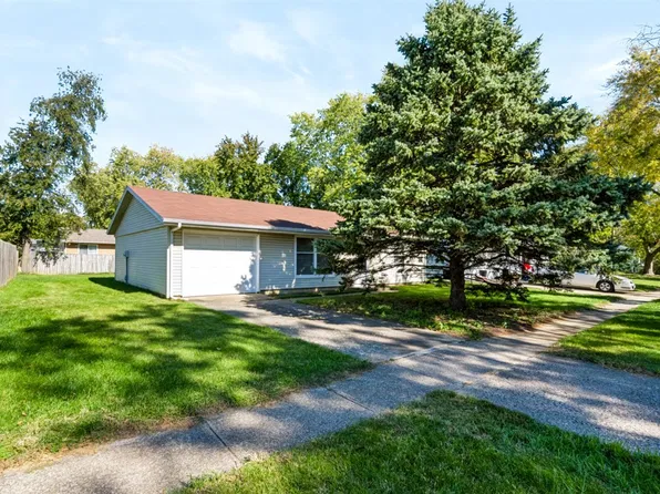 3306 W Daniel St, Champaign, IL 61821