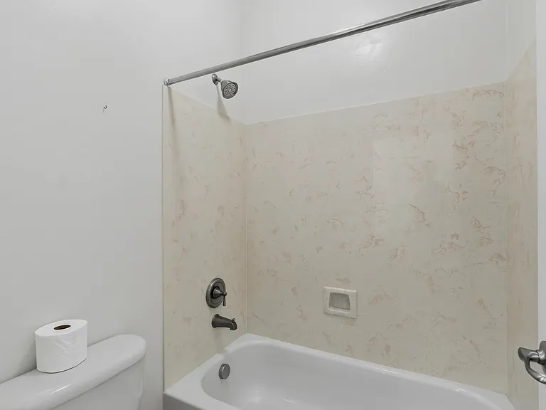 677 W Pizzicato Ln — Photo 18