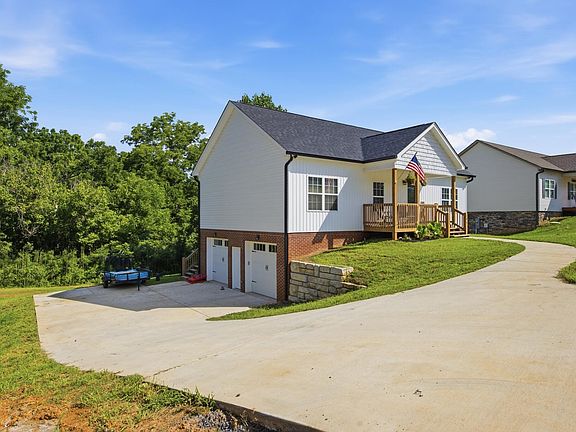 3rd image of 144 Union Hill Ln