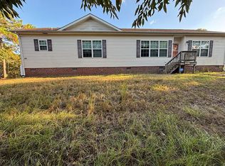121 Prairie Ln, Lillington, NC 27546