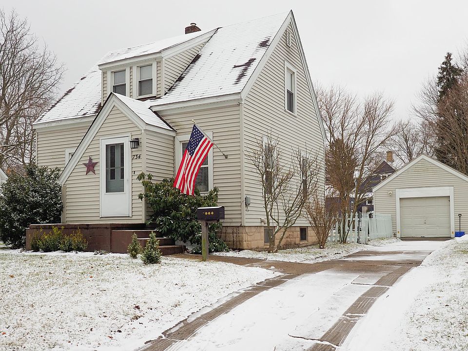 1st image of 734 Conger St
