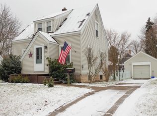 734 Conger St, South Haven, MI 49090