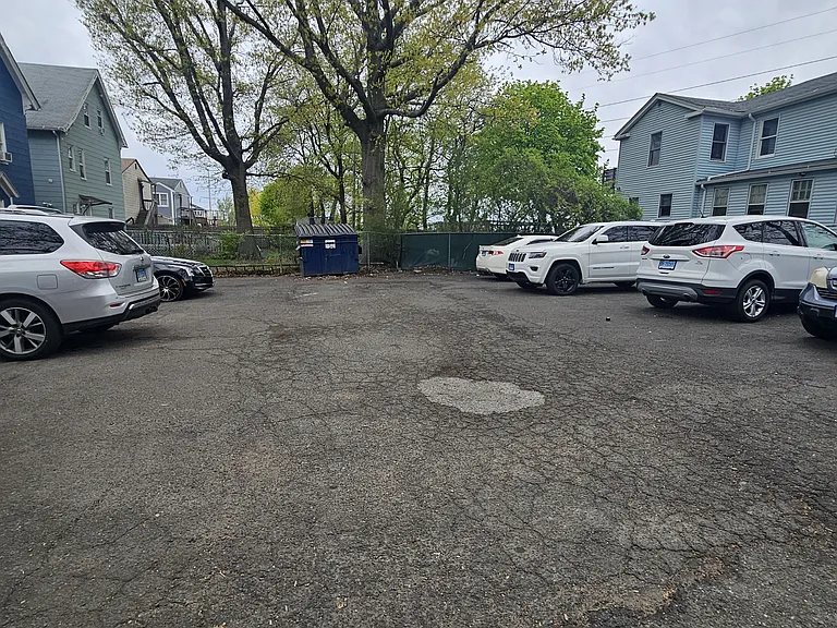 341 Peck St #3A — Photo 10