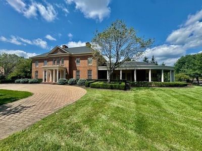7528 Fenway Rd, New Albany, OH, 43054