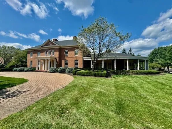 7528 Fenway Rd, New Albany, OH 43054