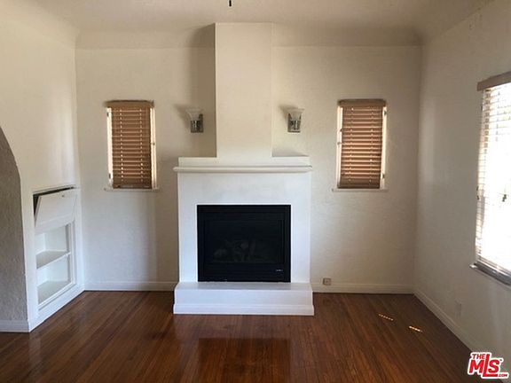 2nd image of 1451 S Fairfax Ave #1453