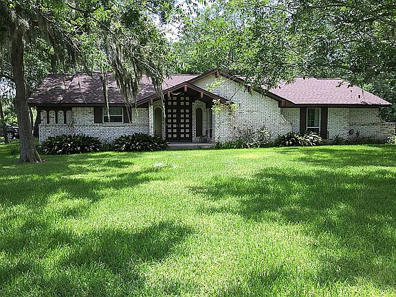 3rd image of 9020 Fm 1459 Rd