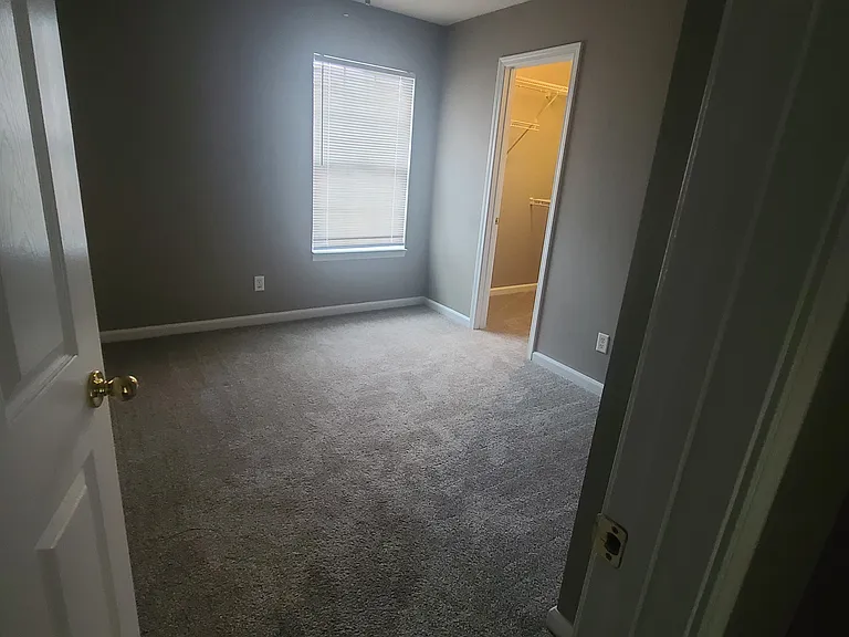 103 Foxwood Dr — Photo 17