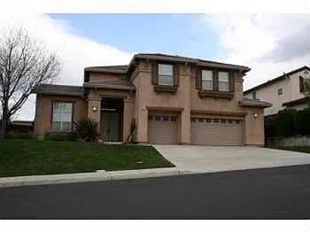 5071 Hansen Dr photo 1