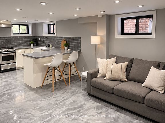 3rd image of 44 Manning Ave #Basement